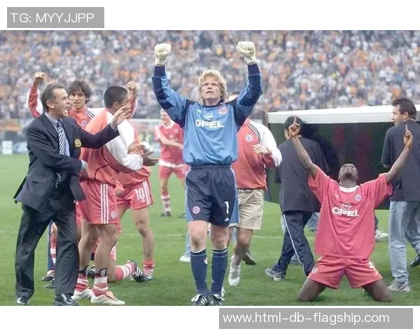 足球百大巨星的传奇故事与辉煌瞬间全景回顾