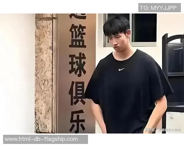 广东男篮酝酿重磅交易黄明依杨溢联手1500万求购邹阳朱芳雨积极沟通 广东男篮酝酿重磅交易黄明依杨溢联手1500万求购邹阳朱芳雨积极沟通